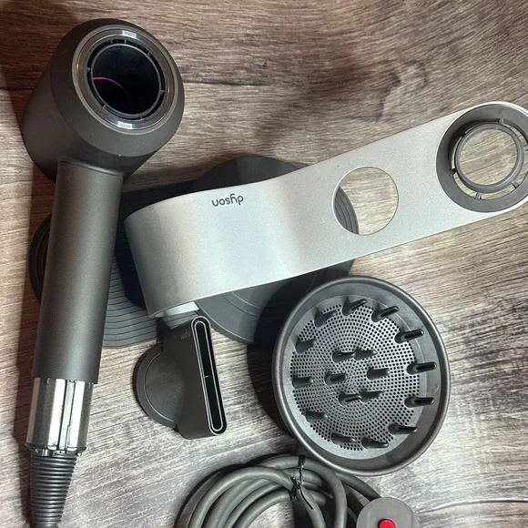 Dyson Hair Dryer with Stand and Attachments - Picture 9 of 14